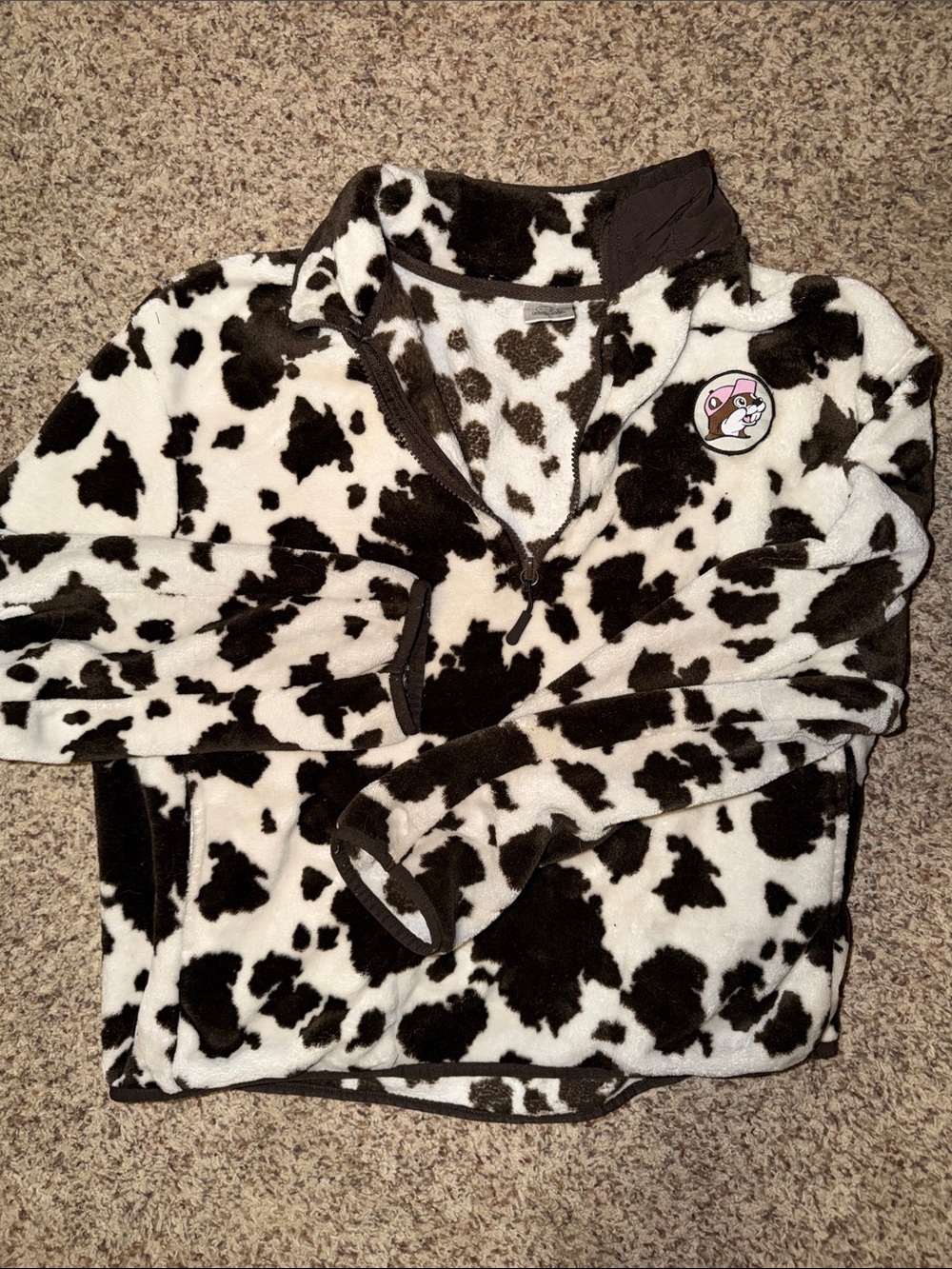 Buc-ee’s large Kids Brown & White Cow Print Fleece Pullover Jacket